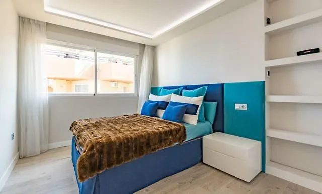 Bonito Apartamento En Marbella Primera Linea Playa 0*,  Ισπανία